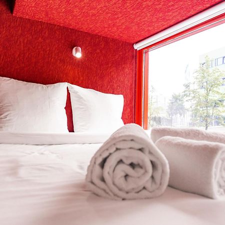 Hotel Not Hotel Ротердам Екстериор снимка