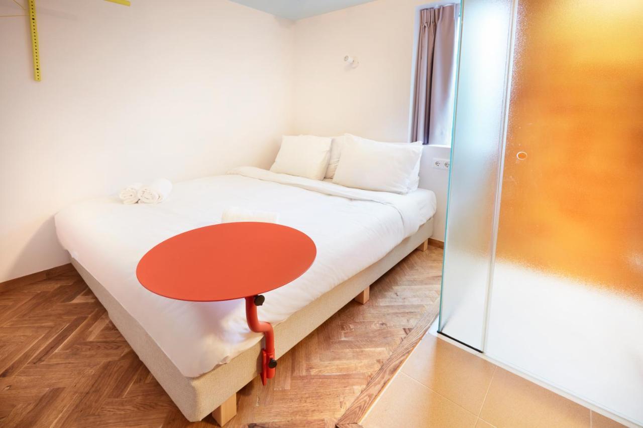Hotel Not Hotel Ротердам Екстериор снимка